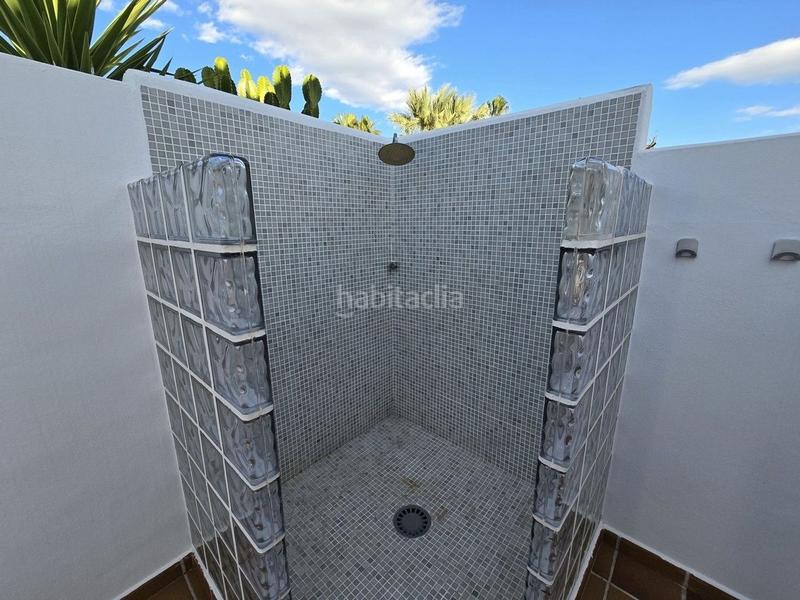 Foto 195fee4b-8a75-4ec8-9c7e-769ee588cbf8. Chalet avec parking piscine dans El Playazo Vera