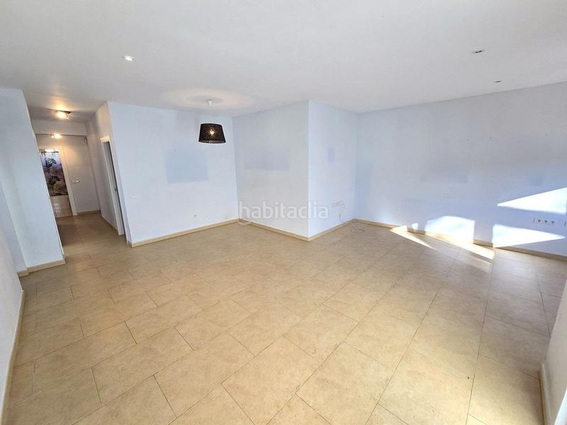 Foto ce5b338e-8533-403f-896c-d30564f78768. Chalet avec parking piscine dans El Playazo Vera