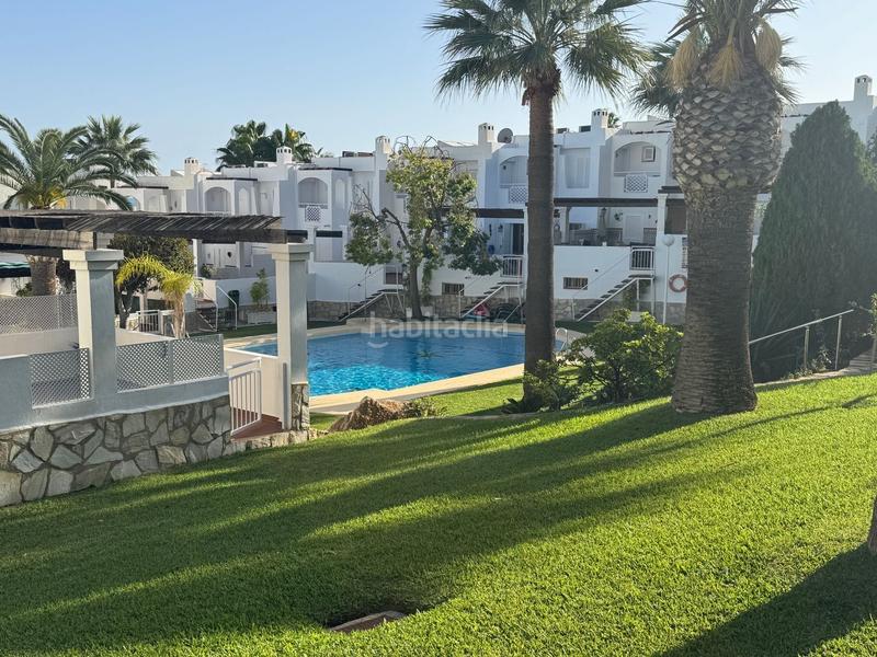 Foto 8bce6dad-76b2-4422-adb3-9ce5abb4df0c. Casa adossada amb aparcament piscina a Mojácar playa - las ventanicas - la paratá Mojácar