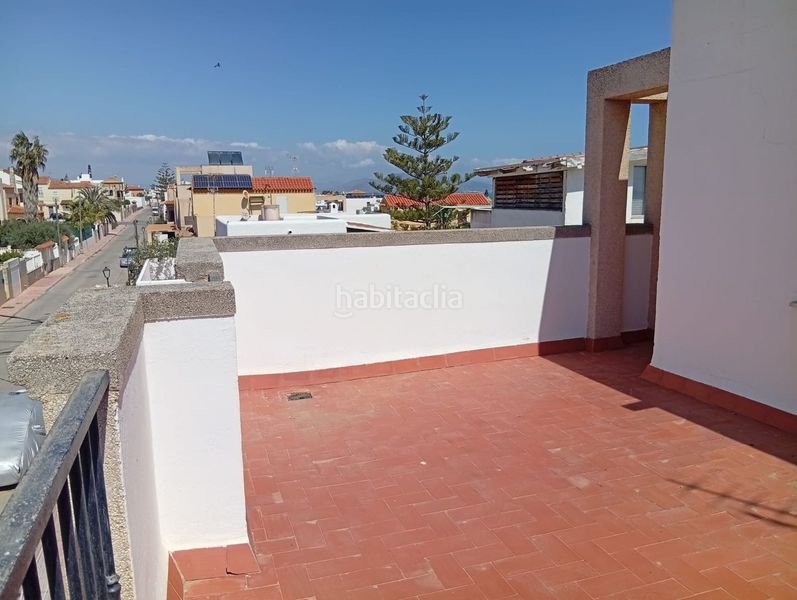 Foto e12c7c3a-b00f-42f8-ac43-6eb356e65ae7. Xalet amb aparcament a Las Marinas Garrucha