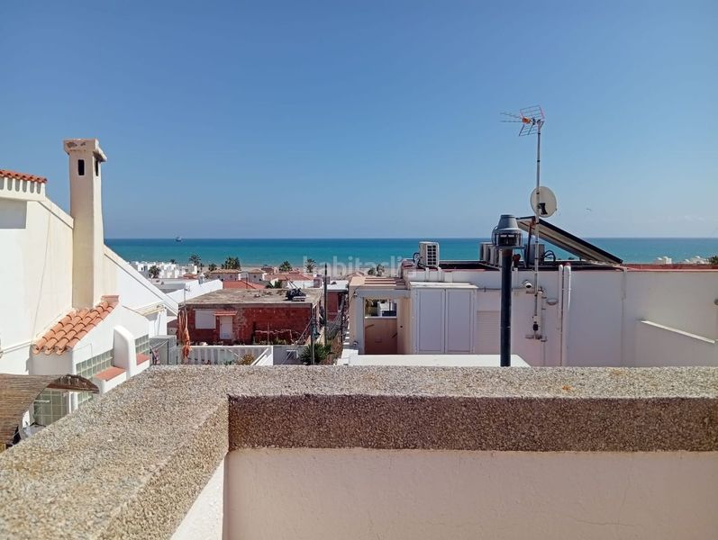 Foto e4c4b51a-cde4-40f8-a7c6-57f0541c9c85. Xalet amb aparcament a Las Marinas Garrucha