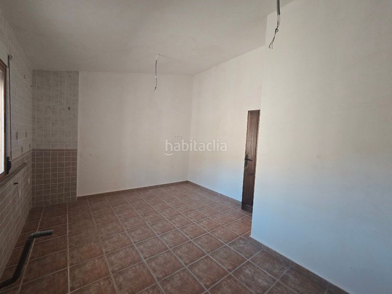 Foto 08e9f481-0219-4241-a7e0-af84a969e73e. Casa amb aparcament a Tébar - Los Arejos Águilas