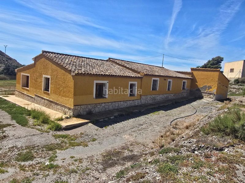 Foto 8fc0ee2b-5e9a-41c3-a445-4f79099e21b1. Casa amb aparcament a Tébar - Los Arejos Águilas