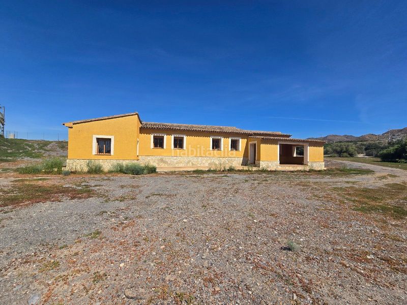Foto d5f60daa-891a-41b4-95bc-1726f3cd1134. Casa amb aparcament a Tébar - Los Arejos Águilas