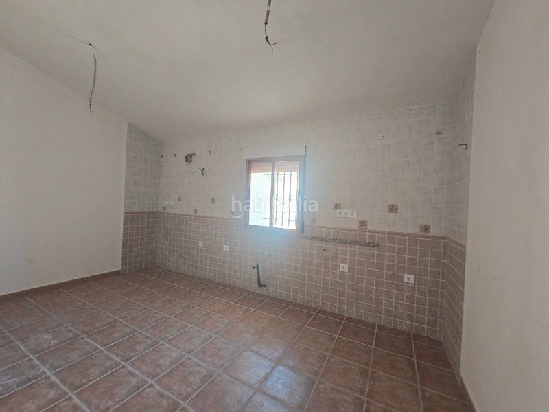 Foto ef017656-5c7a-43a4-a8ae-d79ded020857. Casa amb aparcament a Tébar - Los Arejos Águilas