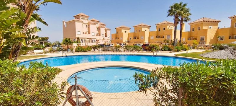 Foto de683773-7041-4258-a793-7b45c2ceefdb. Pis amb aparcament piscina a Golf Valle Este Vera