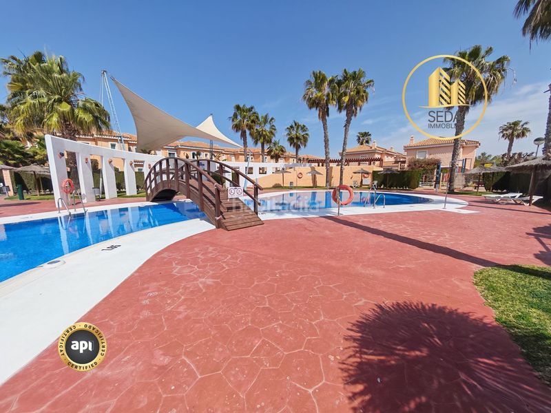 Foto 003b4842-4ec3-493f-9947-bd614ea1b2d3. Pis amb aparcament piscina a Las Marinas - Pueblo Laguna Vera