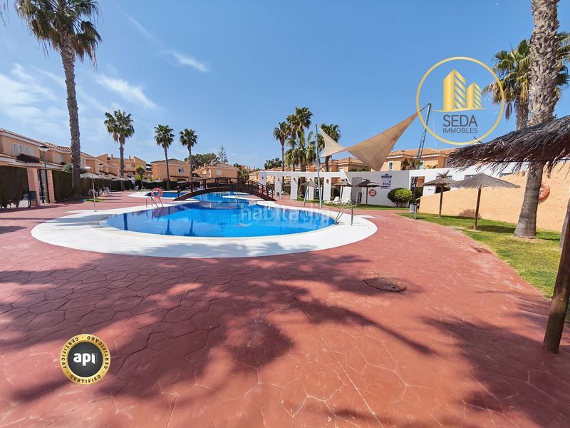 Foto 51a13d5b-3805-41a7-a216-e7beb91d46e4. Pis amb aparcament piscina a Las Marinas - Pueblo Laguna Vera