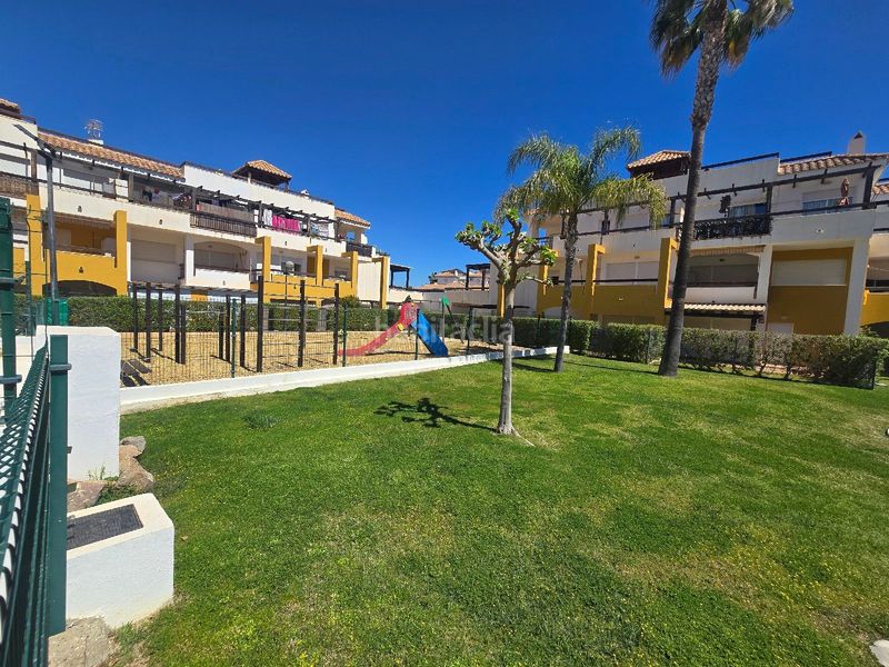 Foto 1aad42de-1b4e-4862-bca7-82f8e3d2ee4b. Pis a av medina azahara a Lomas del Mar Vera