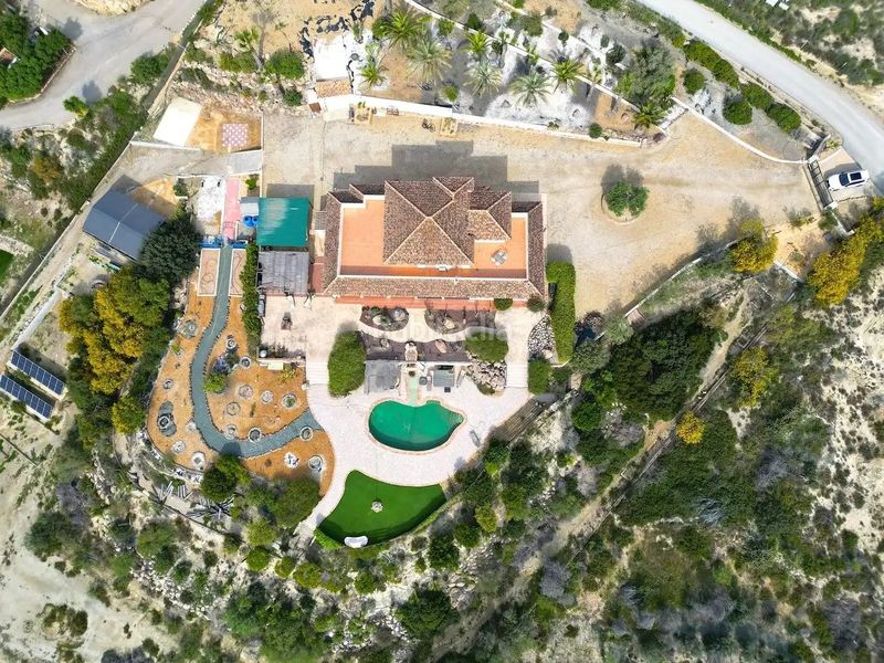 Foto 705cc4fa-d553-4311-914c-99fcebc150c6. Casa amb aparcament piscina a Vera ciudad Vera