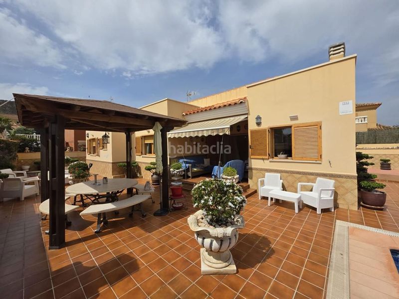 Foto f851e6c1-0c81-4fe4-b8e6-3e1f4ab91bab. Casa amb aparcament piscina a Vera ciudad Vera