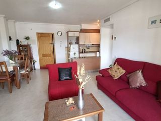 Flat  Distrito puerto de garrucha. Encantador apartamento en planta baja con terraza y garaje en ga