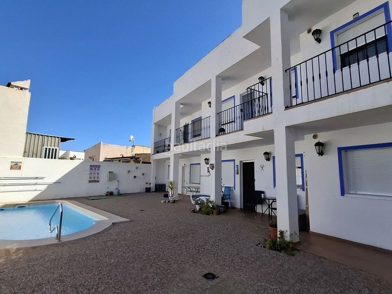 Foto 0af2f4c8-7b37-4734-876c-9d8f7da0f6a5. Pis amb piscina a Gallardos (Los)