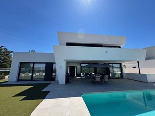 Xalet  Distrito puerto vera. Exclusiva villa de lujo con piscina privada y diseño contemporán