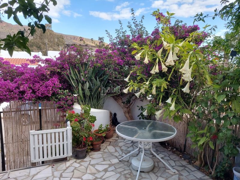 Foto ae661363-2a85-40cd-802b-a5dd56393bc2. Casa adossada amb aparcament a Mojácar playa - las ventanicas - la paratá Mojácar