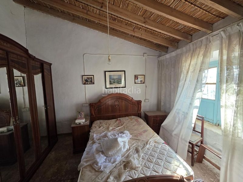 Foto 60c42b6d-8d61-494c-9d93-2d1bae8f9a1b. Casa amb aparcament a Antas