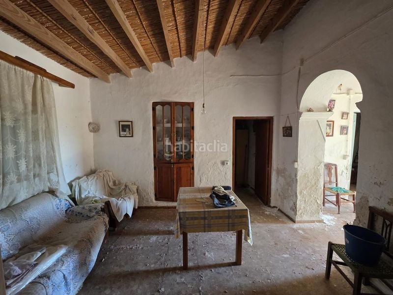 Foto d9535dff-266f-450d-9cc0-b5105d125f04. Casa amb aparcament a Antas