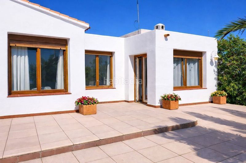 Foto a5438cd3-5ee4-4b52-afa2-0c94276ca7db. Casa amb aparcament a Turre