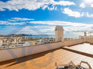 Pis  Calle segre, 2 -68. Exclusivo ático a estrenar con terraza y vistas al mar a 200 met