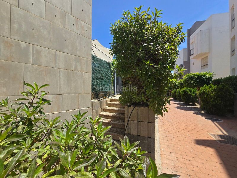 Foto d7d90e6d-c911-43bd-9b17-e73575845525. Pis a calle delfin a El Playazo Vera