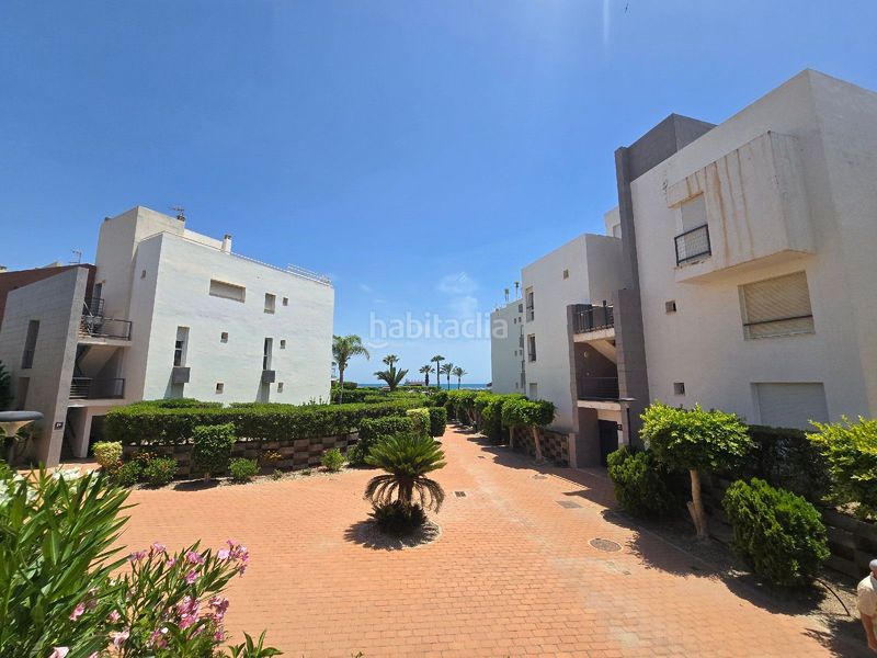 Foto eb560b36-7c70-49b1-8af3-2aeaa841553c. Pis a calle delfin a El Playazo Vera