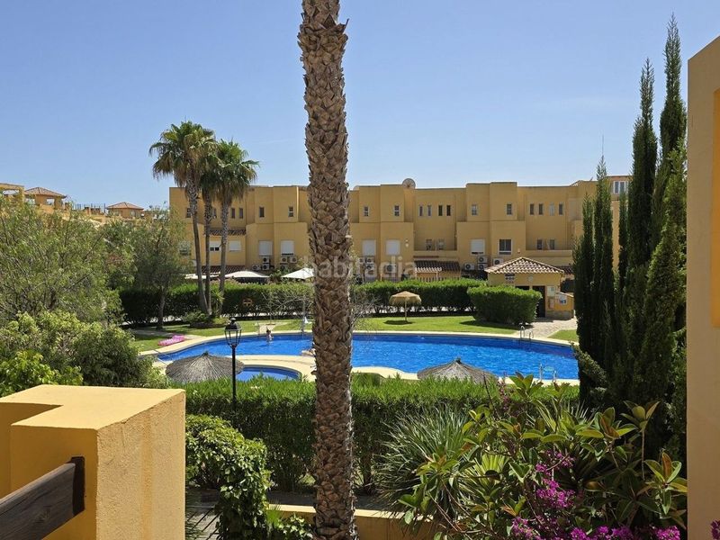 Foto da3ecfe4-e2d6-40d0-9c3c-8b856f1ddb81. Pis amb aparcament piscina a puerto Vera Vera