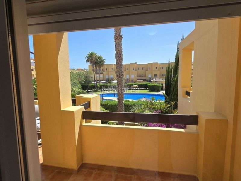Foto dd74bd54-475f-4e84-80dd-a88f712ce6c2. Pis amb aparcament piscina a puerto Vera Vera