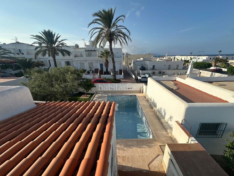 Foto 83e29e70-f39b-49f8-8d8c-6a0bedd685a9. Casa amb aparcament piscina a El Palmeral Mojácar