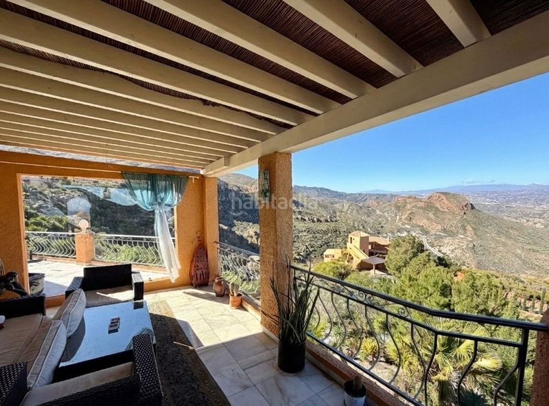 Foto c80c0d36-c29f-418e-975f-dd467f4742bb. Casa amb aparcament piscina a Turre
