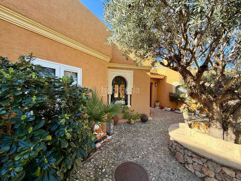 Foto ef14f681-e9db-4347-bc41-874e85af2a66. Casa amb aparcament piscina a Turre