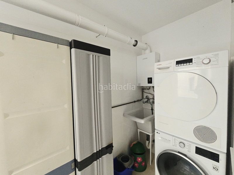Foto b84fa021-9017-4bce-94c0-964e56251da0. Pis a puerto de Garrucha Garrucha