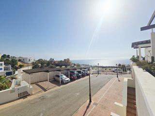 Etagenwohnung  Calle jesús de perceval. Apartamento de 3 dormitorios con espectaculares vistas al mar en