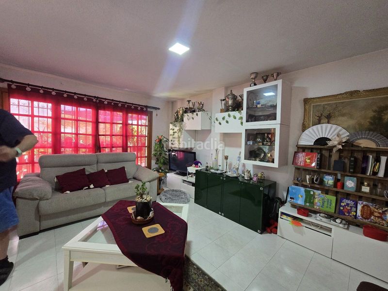 Foto 5863d480-8dbe-4b52-b217-d523bf713cc7. Casa adossada amb piscina a Las Marinas - Pueblo Laguna Vera