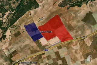 Terreny residencial a Loja. Suelo urbanizable en loja