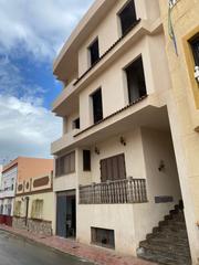 Building  N/a. Se vende bloque de pisos en garrucha