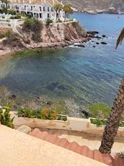 Dúplex  Calle cotopaxi. Duplex en clabardina con vistas al mar, águilas.