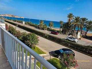 Apartament  Avenida puerta litoral andaluz. Apartamento en primera linea de playa