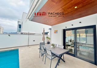 Xalet a San Juan de los Terreros. Moderno chalet con piscina privada en san juan de los terreros