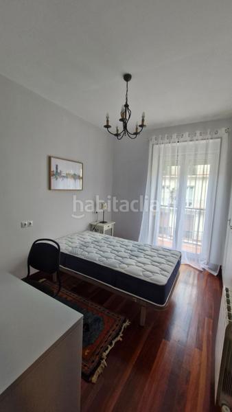 Foto 0be32dff-0b2e-47ca-a2b2-1c7f2bf914f5. Miete etagenwohnung mit heizung in Parte Vieja Donostia - San Sebastián