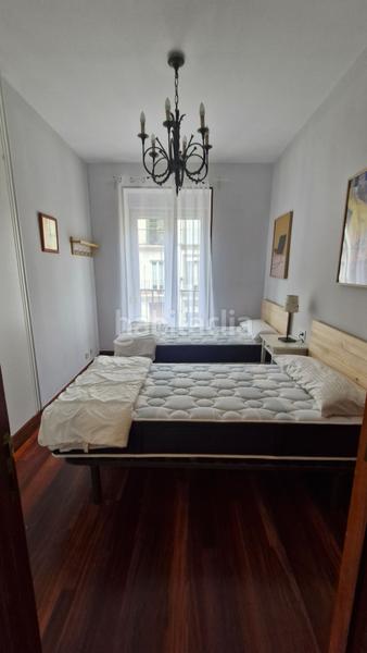 Foto 7749d63a-49fb-41eb-a8e9-94e27ecb2917. Miete etagenwohnung mit heizung in Parte Vieja Donostia - San Sebastián