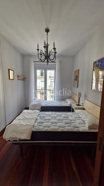 Foto b7ef80b7-df81-4d8a-acbb-e56b07a15642. Miete etagenwohnung mit heizung in Parte Vieja Donostia - San Sebastián