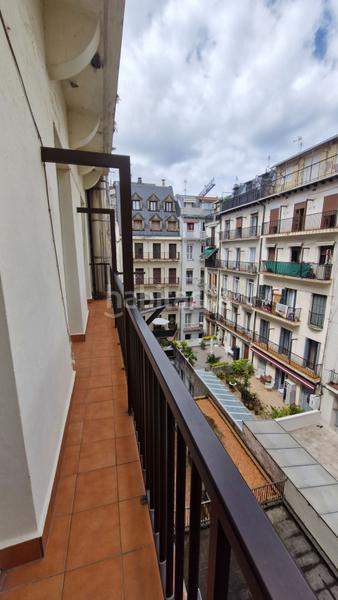 Foto d705766d-0d1e-4958-a8e5-7d328f2a9ba0. Miete etagenwohnung mit heizung in Parte Vieja Donostia - San Sebastián