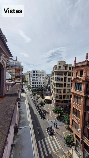 Foto b89d4102-e005-40c6-8494-8c9fbb39d6cb. Alquiler piso se alquila piso por meses para universitarios en Gros en Donostia - San Sebastián