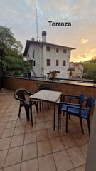 Rent Flat  Illarra berri kalea. Exclusivamente para  universitarios antiguo prox a universidades