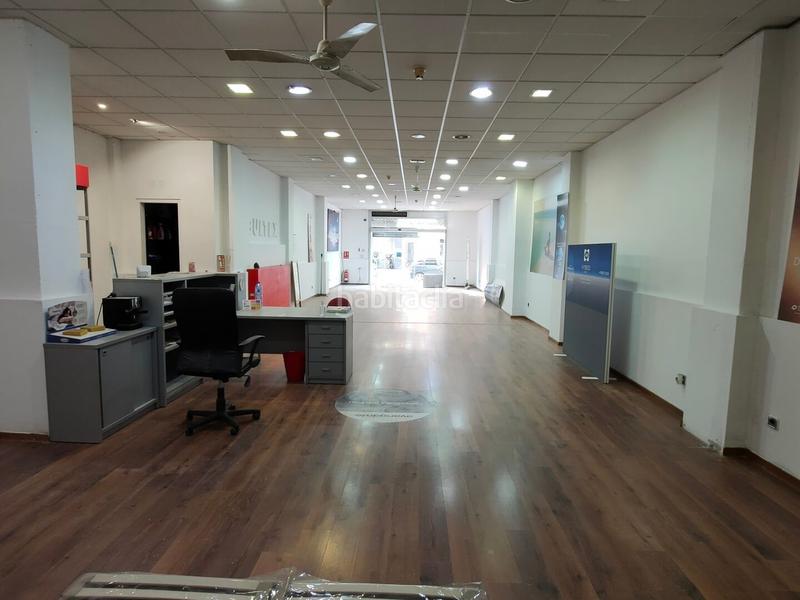 Foto dad62ade-410f-4b8f-84f3-f12e46cb0689. Rent business premise in avinguda de cubelles 6 in Vilanova i la Geltrú