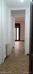 Location Appartement à Carretera de Vic - Remei. Disponible piso de larga estancia, preferiblemente para estudian
