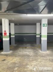 Aparcament cotxe a Centro