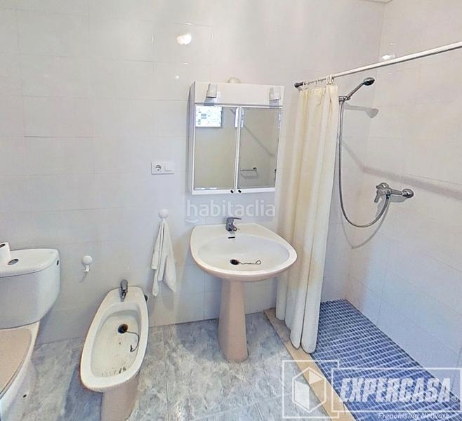 Foto cb66a5ed-7b65-4739-816a-e35c5d7dfc72. Casa a Centro Bétera