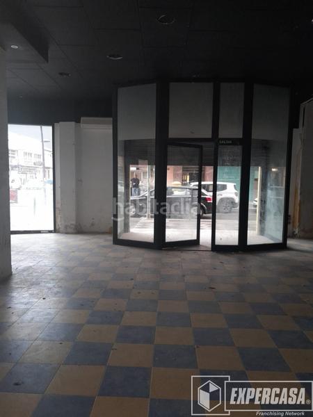 Foto 98575457-17a6-43d6-9741-051d3b0ac537. Location local commercial dans Albal