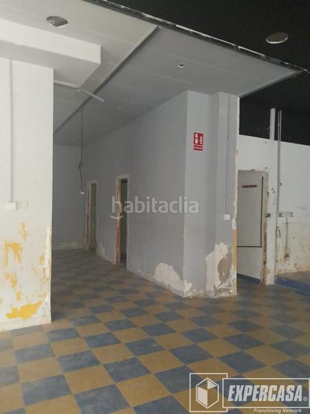 Foto b13a8ce7-739c-43c7-b6b3-71520593a4d9. Location local commercial dans Albal